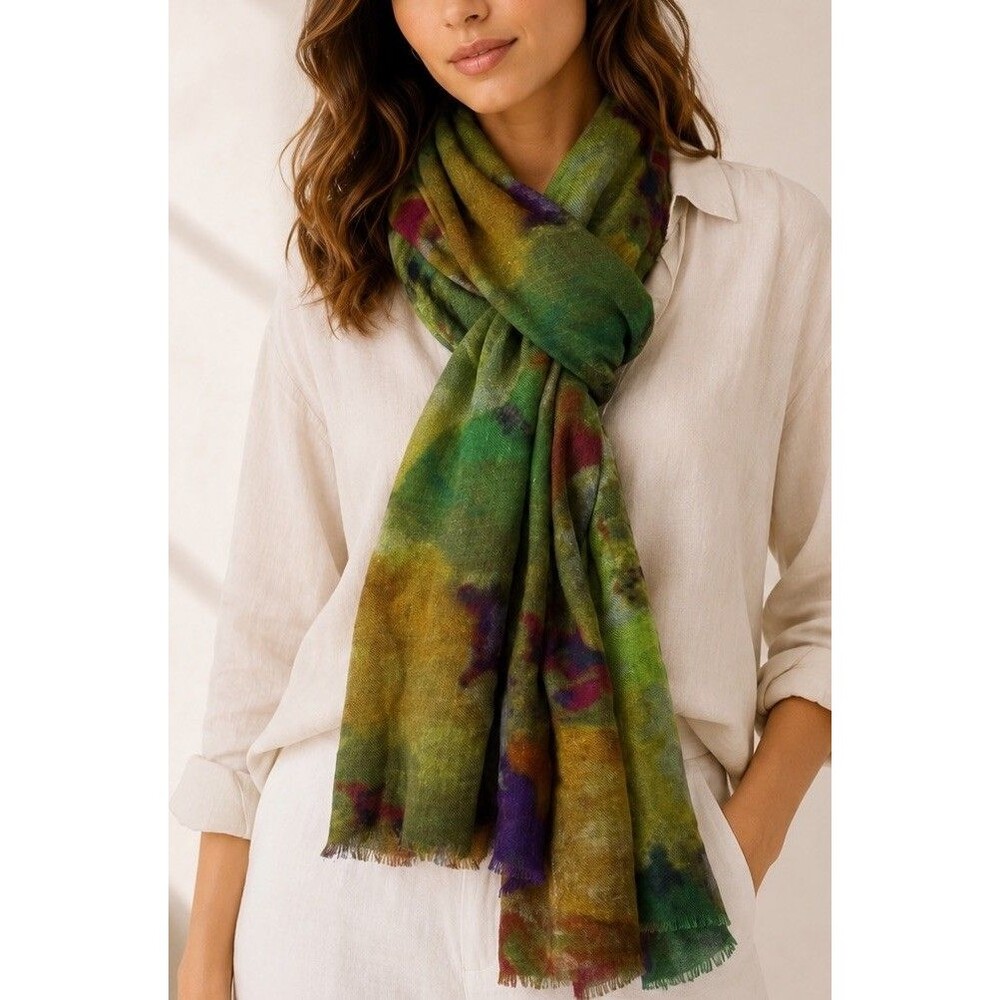 Bindya New York Light Weight Cashmere-Silk Scarf Floral Pattern Pop Color EUC